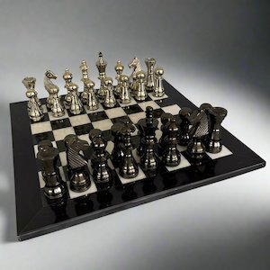 16" Monochrome Chess Set