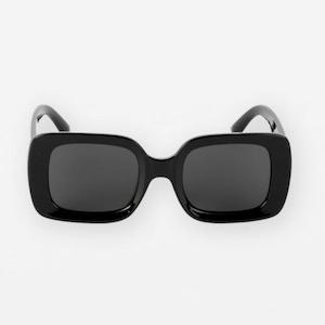 Homewares: BLACK LANA SUNGLASSES