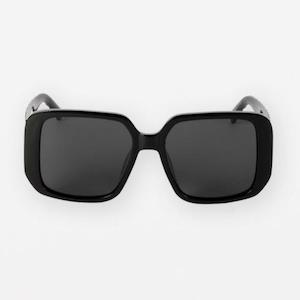 Black Maris Sunglasses