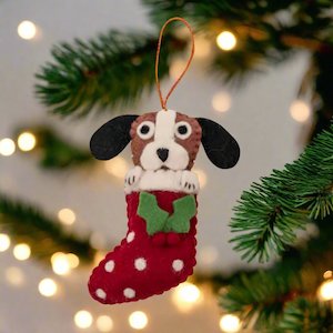 BEAGLE IN STOCKING DECORATION