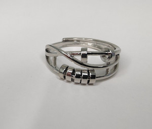 Clothing accessory: Crossover Anxiety Ring - Silver RaveMum