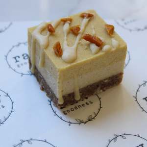 Health food wholesaling: Mango White Chocolate Slice