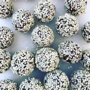 Dark Choc Hemp protein balls