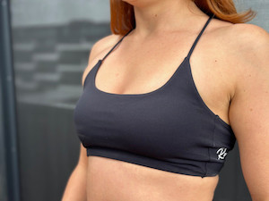 Shauna Criss-Cross Sports Crop The Razor's Edge