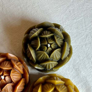 The Authentic Honeyu Co. Mini Lotus Candles