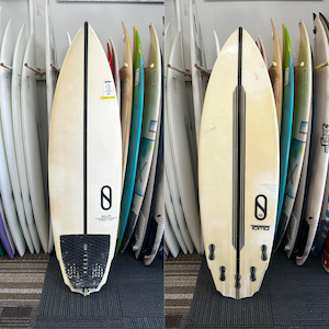 SLATER DESIGNS SCI FI 5'6" EPOXY FCS II 24.8L