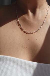 Clothing accessory: Diamond Oval Choker