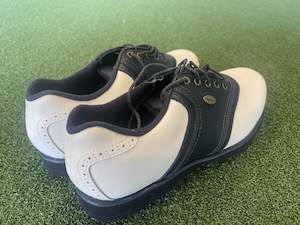 Hobby equipment and supply: *New* Hi-Tec Mens US9 Golf Shoes