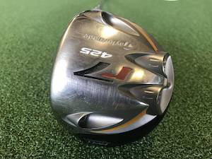 Hobby equipment and supply: TaylorMade r7 425 9° Driver