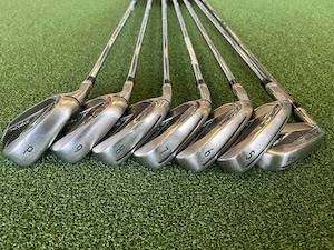 Hobby equipment and supply: 2022 TaylorMade Stealth 4-9, Pw Left Handed Iron Set *Excellent Condition*