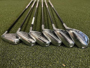 Hobby equipment and supply: *New* 2022 Cobra LTDx Ladies 6-9, PW, SW Iron Set