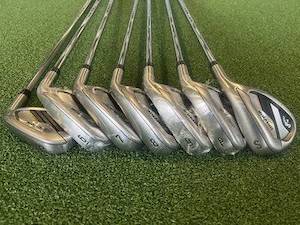 Hobby equipment and supply: 2020 Callaway Mavrik 5-9, Pw Iron Set *Excellent Condition*