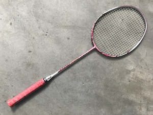 Hobby equipment and supply: Yonex NanoRay 400 Badminton Racket *Like New*