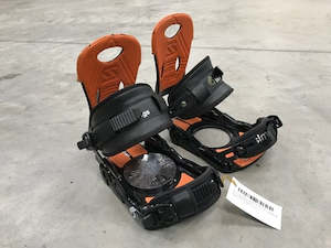 Hobby equipment and supply: Sims Colonel Medium Snowboard Bindings