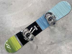 Hobby equipment and supply: FiveForty Reverse 163cm Snowboard With Bindings