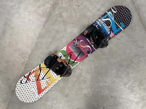 Hobby equipment and supply: K2 Spoon Ladies 150cm Snowboard With Bindings *Excellent Condition*