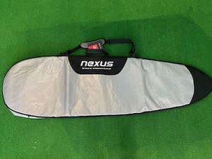 Hobby equipment and supply: Nexus Day Session Board Bag