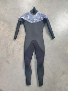 Men's Wetsuit *Excellent Condition*