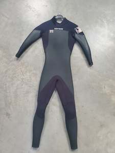 Hobby equipment and supply: BodyGlove Unisex Wetsuit With Back Zip *Excellent Condition*