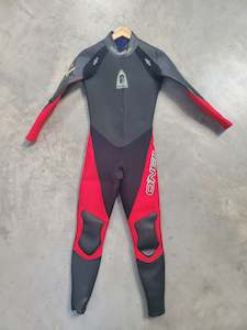 O'Neill Red & Black Wetsuit With Back Zip