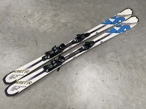 Hobby equipment and supply: Salomon Powerline SA 162cm Men's Carving Skis