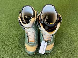 Burton Ruler 26cm US8 Snowboard Boots with Speed Lacing