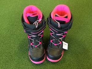 Hobby equipment and supply: Ignio 24cm US7 Snowboard Boots with Speed Lacing *Excellent Condition*