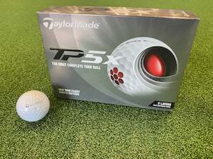 Hobby equipment and supply: TaylorMade TP5x Golf Balls