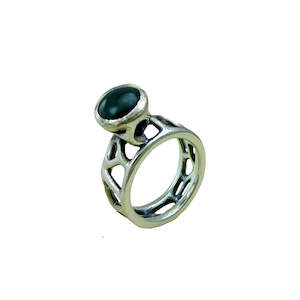 Pounamu Green Lichen Silver Ring | Redmānuka | nz jewellery