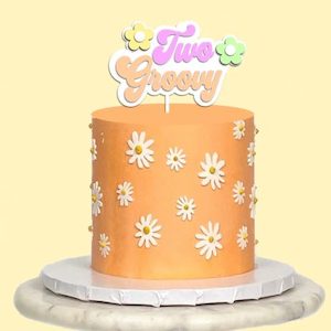 Two Groovy Retro Daisy Topper