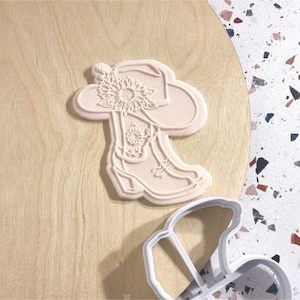 cowgirl Boots – Raised Cookie Stamp & Cutter