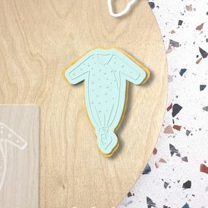 Knotted Baby Onesie with Stars – Raised Cookie Stamp & Cutter