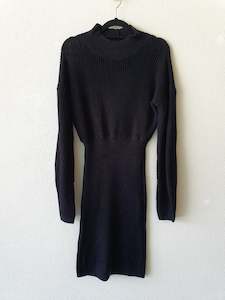 Second hand clothing: Pagani Dress 8