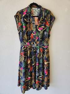 Second hand clothing: Trenery Dress M