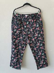 Second hand clothing: Victoria Hill Pants 12