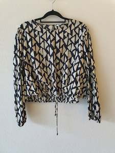 Second hand clothing: ZARA Top xl