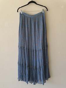 Second hand clothing: Max Skirt 10