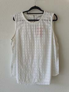 Country Road White Check Lace Singlet XL