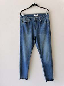 Second hand clothing: IVY Jeans 31