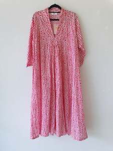 Second hand clothing: Sills Dress M