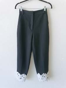 Second hand clothing: ZARA Pants S