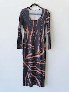 Second hand clothing: MIRROU Dress M