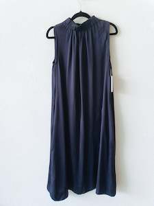 Second hand clothing: Sills Dress 8