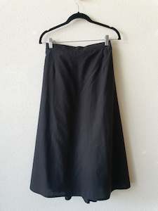 Second hand clothing: World Skirt 8