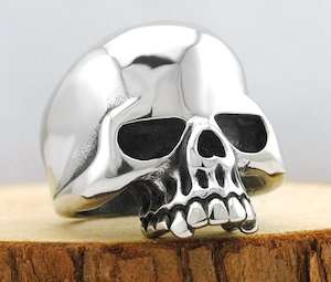 Clothing: Skull Ring NZ Jewellery R E K I N D L E