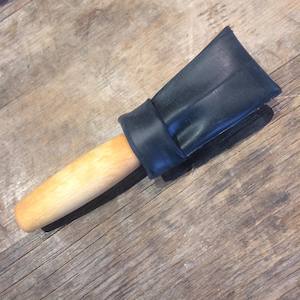 Inner-tube hook knife sheath