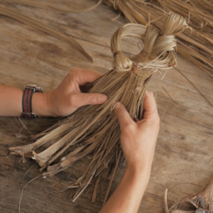 Film: Tī kōuka folk workshop