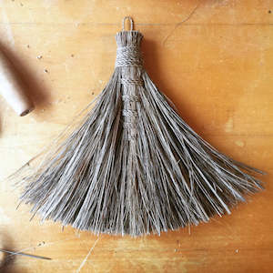 Workshops: Whisk brush (Ōtautahi)