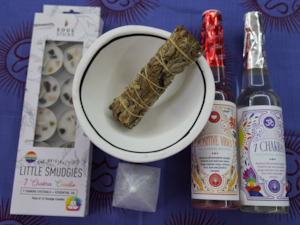 Divine Serenity Smudge Kit: Selenite Pyramid & Sage for Spiritual Cleansing