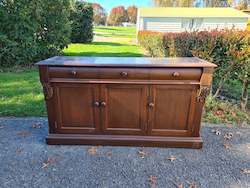 Hutch Dresser or Buffet